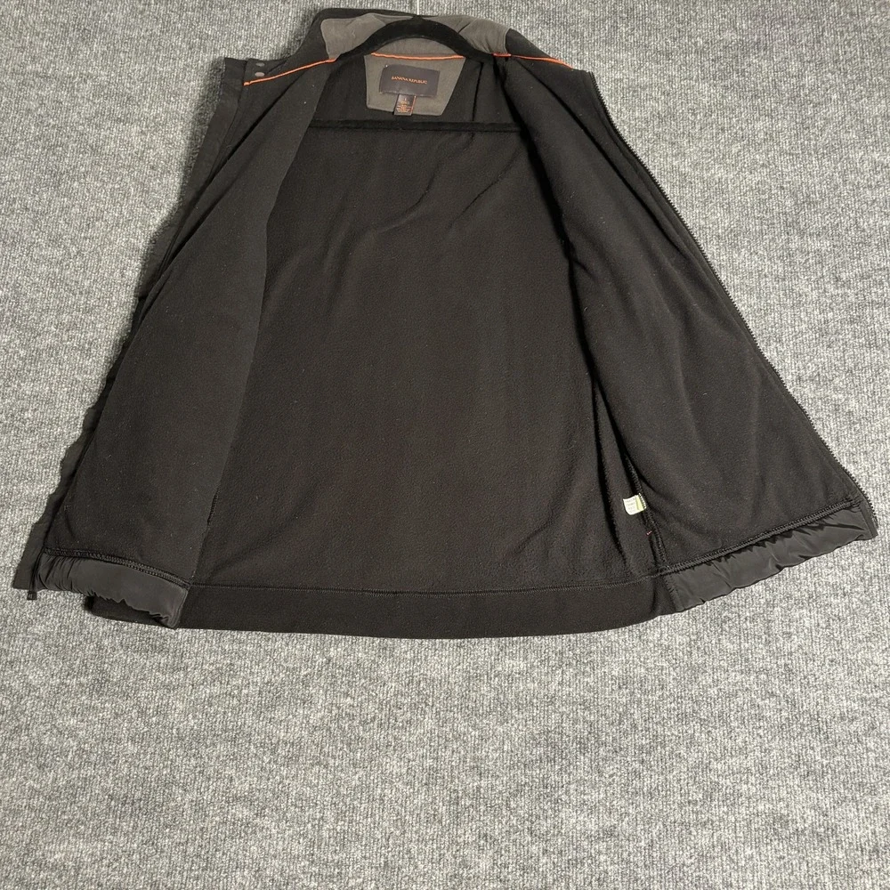 Banana Republic zip chest